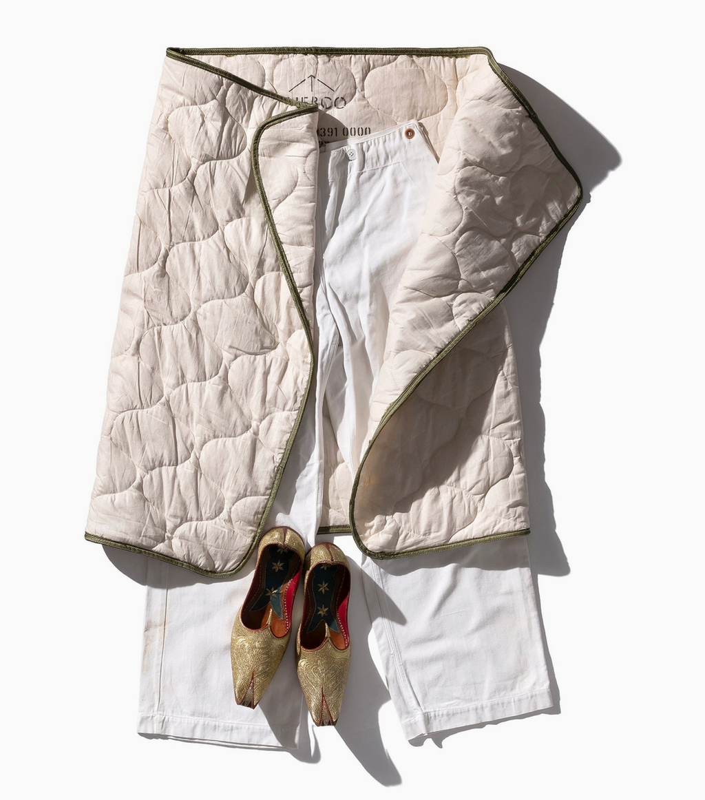 Puebco Vintage Parachute Line Quilted Blanket